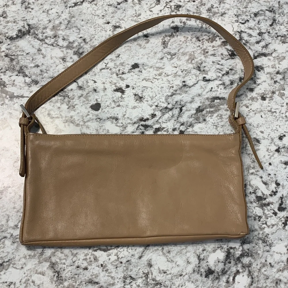 MAX&Co leather tan purse/shoulder bag - Picture 2 of 7
